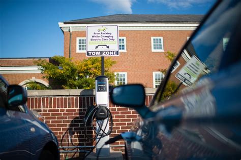 Maryland governor unveils plan to phase out new gas-powered cars